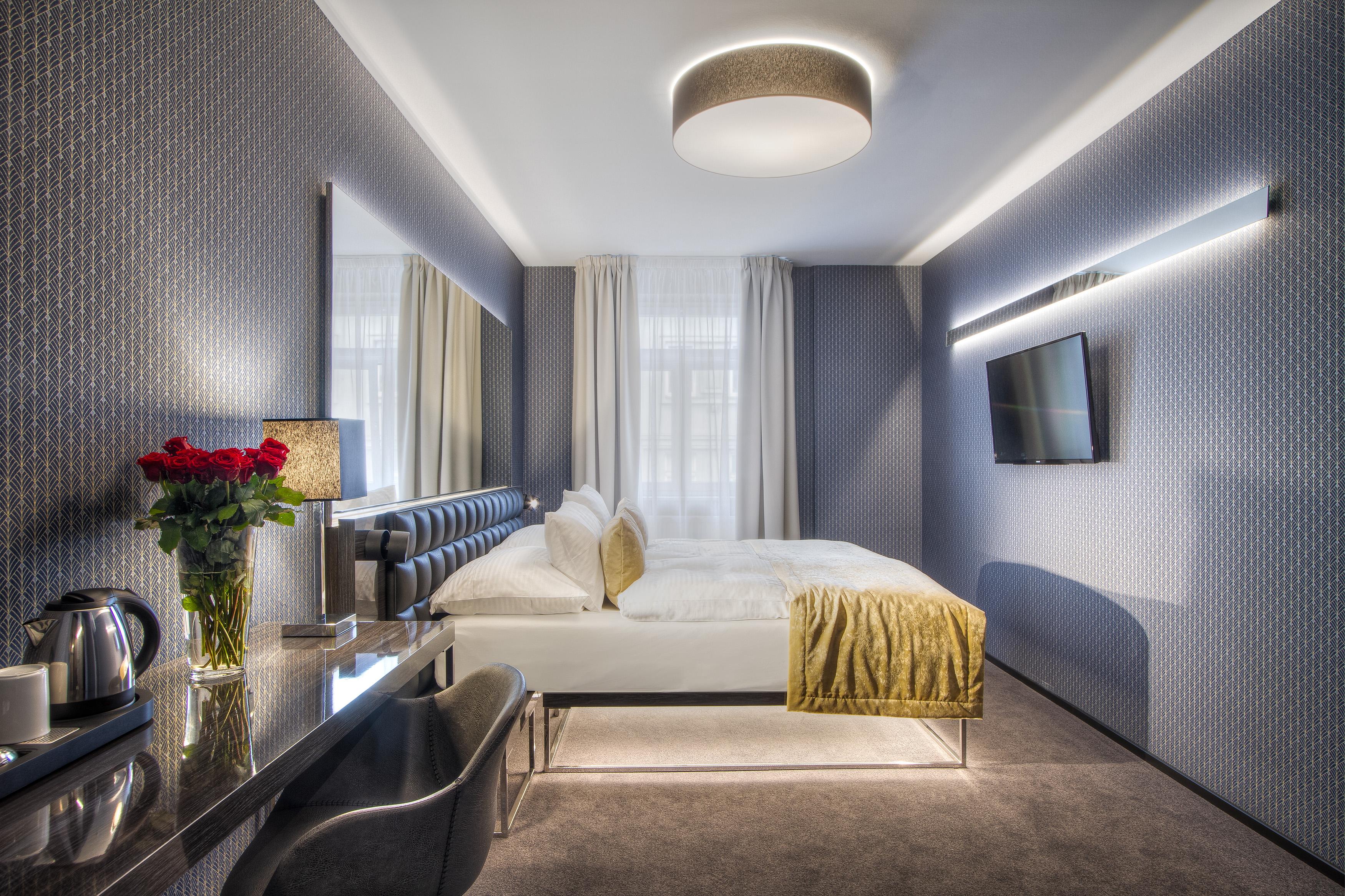 Mucha Hotel